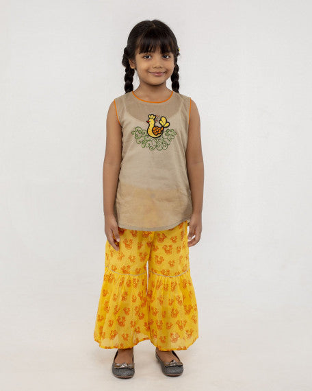 Girls Hand Embroidered Cotton 2 Piece Outfit Set – Sleeveless Top & Printed Pants, Soft Breathable Ethnic Casual Wear